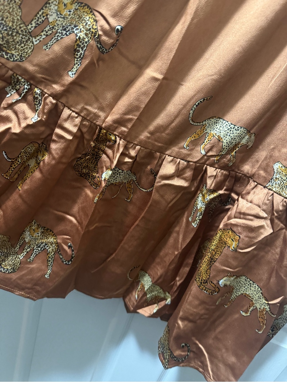 entro Rust Brown Animal Print Puff Sleeve Midi Dress - Picture 7 of 9